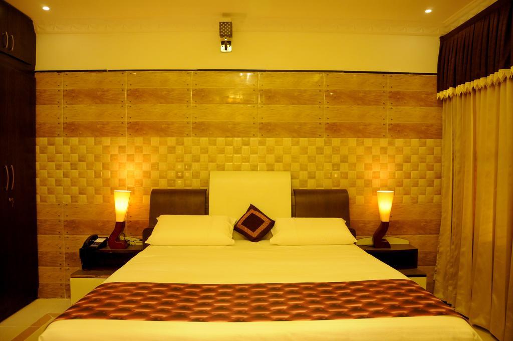 Jal Mahal Resort And Spa Maiçor Quarto foto